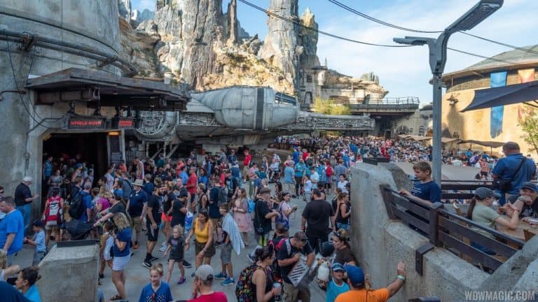 Star Wars Galaxy's Edge Opening Day walkthrough at Disney's Hollywood Studios