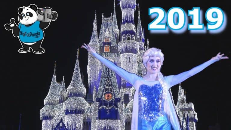 A Frozen Holiday Wish 4K - First Cinderella Castle Lighting of 2019 - Walt Disney World