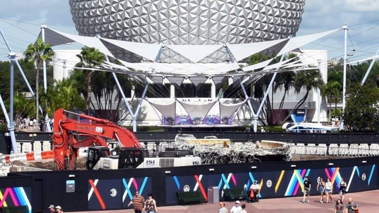 Epcot Construction Update from Monorail 10/27/19 Including Fountain, Entrance