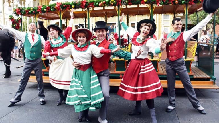 Main Street Trolley Holiday Show at the Magic Kingdom - Walt Disney World Christmas 2019