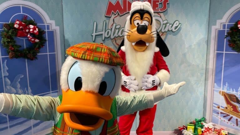 Prince Charming Dev - Minnie's Holiday & Vine Dining Review 2019