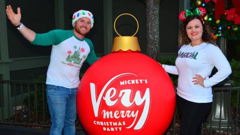 The WDW Couple - Mickey's Very Merry Christmas Party 2018