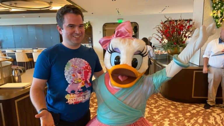 Topolino Terrace Breakfast - Riviera Resort Character Breakfast