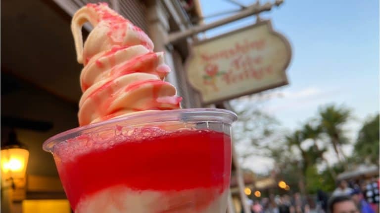 New "I Lava You" Dole Whip Float