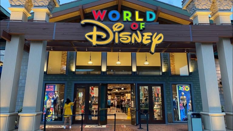 No Wait At The World Of Disney & Eating A Dole Whip in Disney Springs 5/28/20 - Paging Mr Morrow | Mouse and Castle