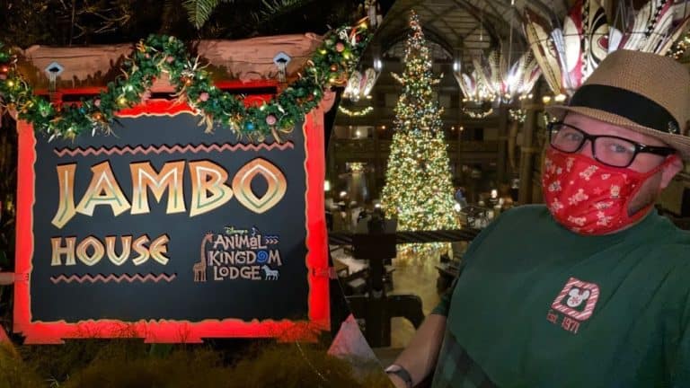 Disney’s Animal Kingdom Lodge Christmas Tree & Decorations - Dinner At Sanaa