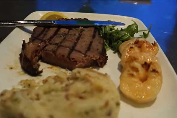 Coral Reef Restaurant At Epcot 2021 - Disney World Dining Review & La Cava del Tequila NEW Drink