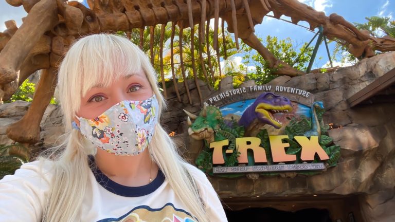 Disney Springs T-Rex Restaurant - Dinner, Fun Facts & Tour!