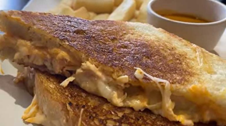 4 Best Restaurants in Hollywood Studios